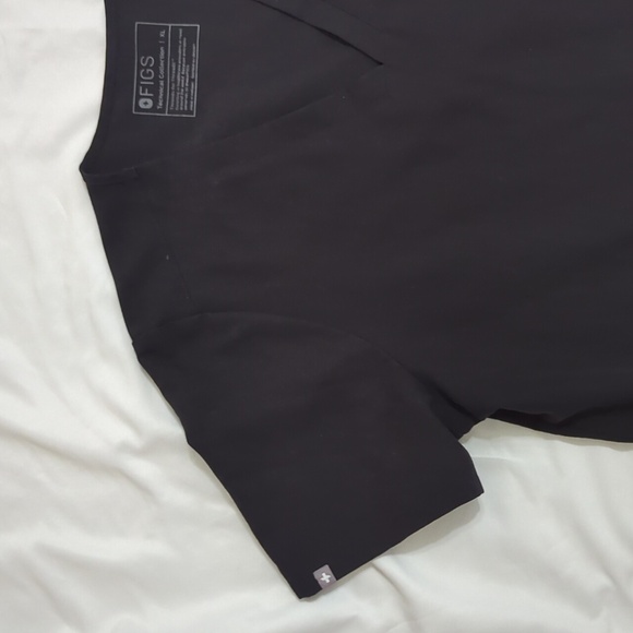 Figs Casma Three-Pocket Scrub Top, Color Black Size XL - Picture 8 of 15
